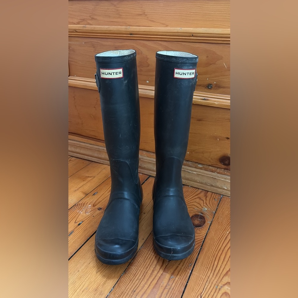 Hunter Tall Black Rubber Rain Boots